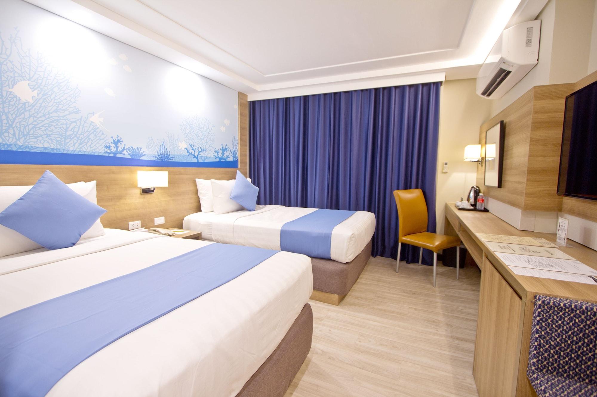 Crown Regency Hotel Makati Makati City Exterior foto